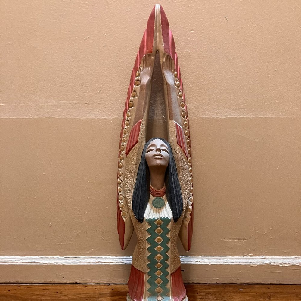 1989 Austin Productions sculpture